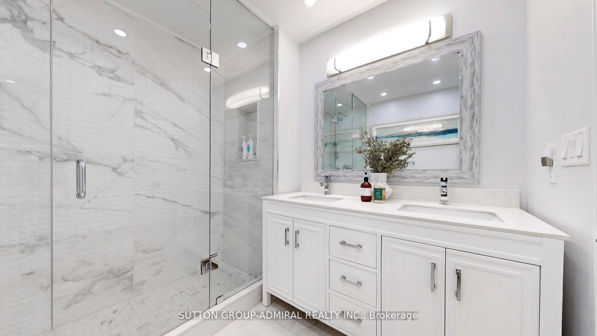 Photo 27 of 122 Edmund Seager Drive, Vaughan, Uplands — HOMEH