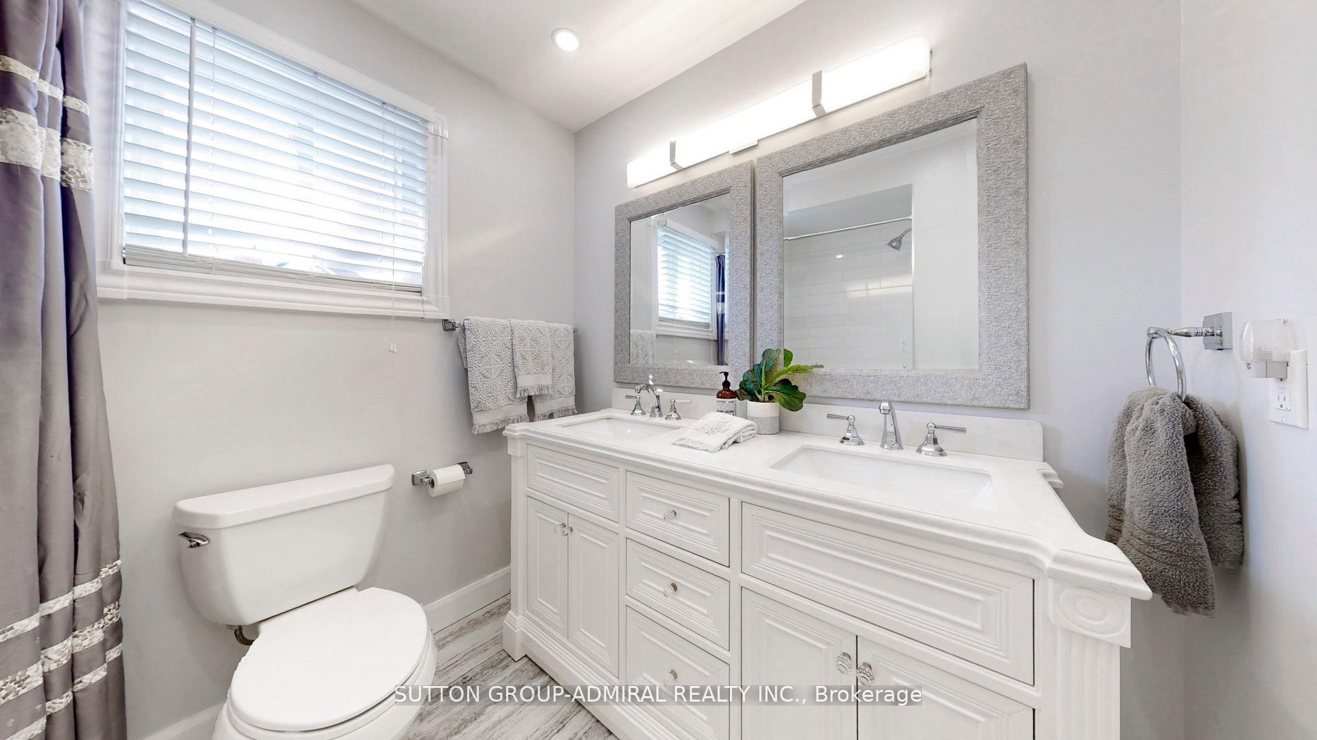 Photo 33 of 122 Edmund Seager Drive, Vaughan, Uplands — HOMEH