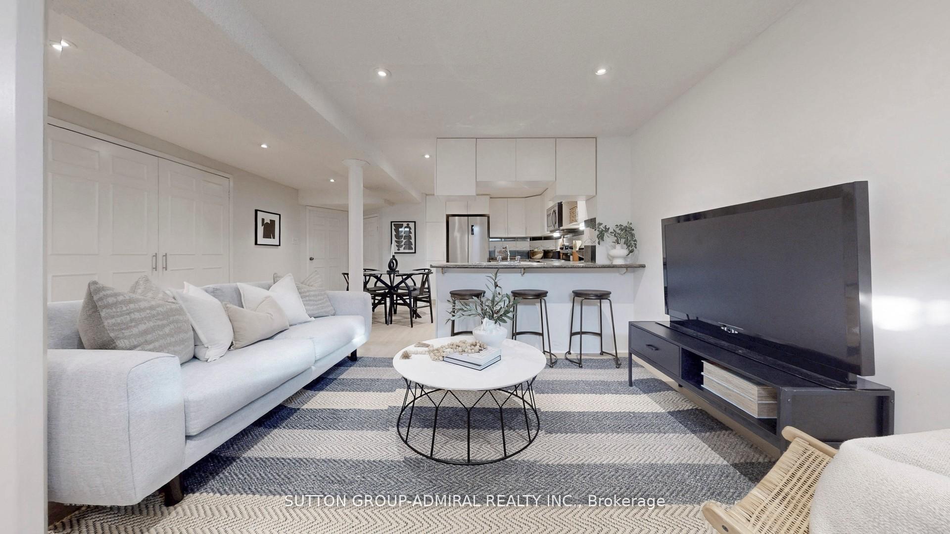 Photo 34 of 122 Edmund Seager Drive, Vaughan, Uplands — HOMEH