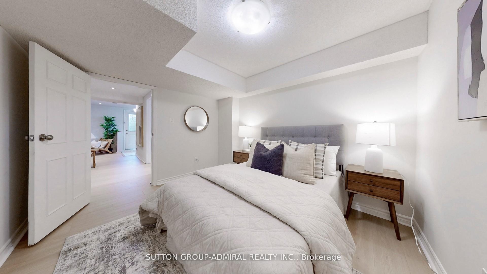 Photo 38 of 122 Edmund Seager Drive, Vaughan, Uplands — HOMEH