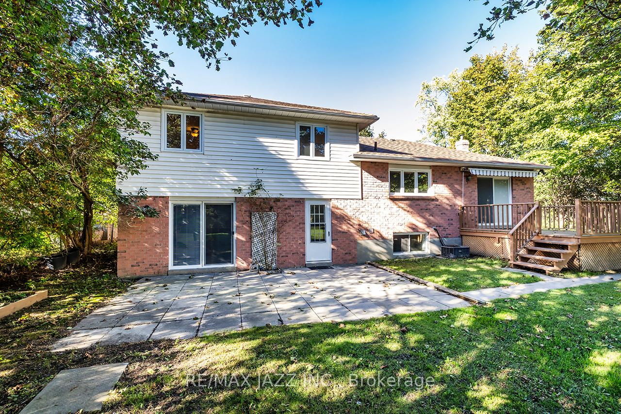 Photo 22 of 585 Myrtle Road W, Whitby, Rural Whitby — HOMEH