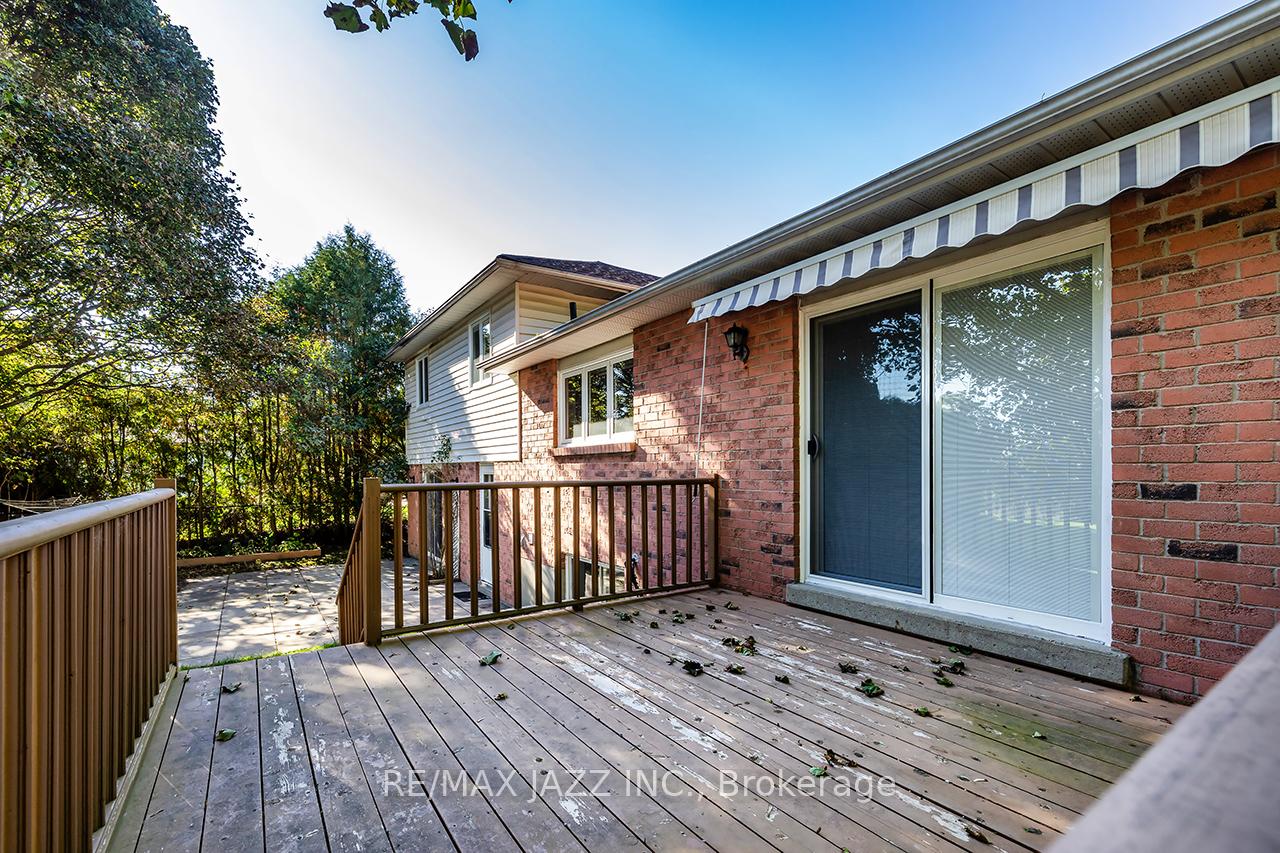 Photo 23 of 585 Myrtle Road W, Whitby, Rural Whitby — HOMEH