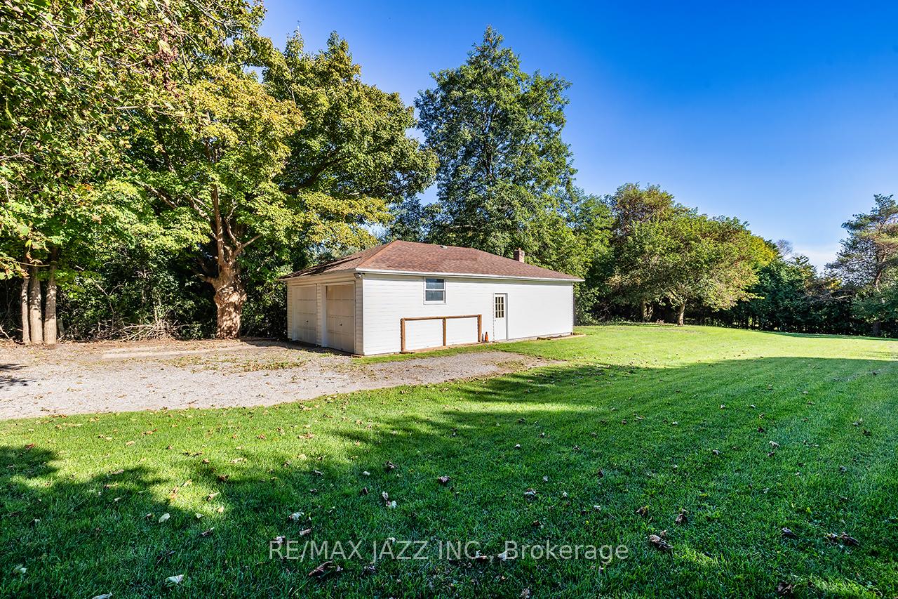 Photo 25 of 585 Myrtle Road W, Whitby, Rural Whitby — HOMEH