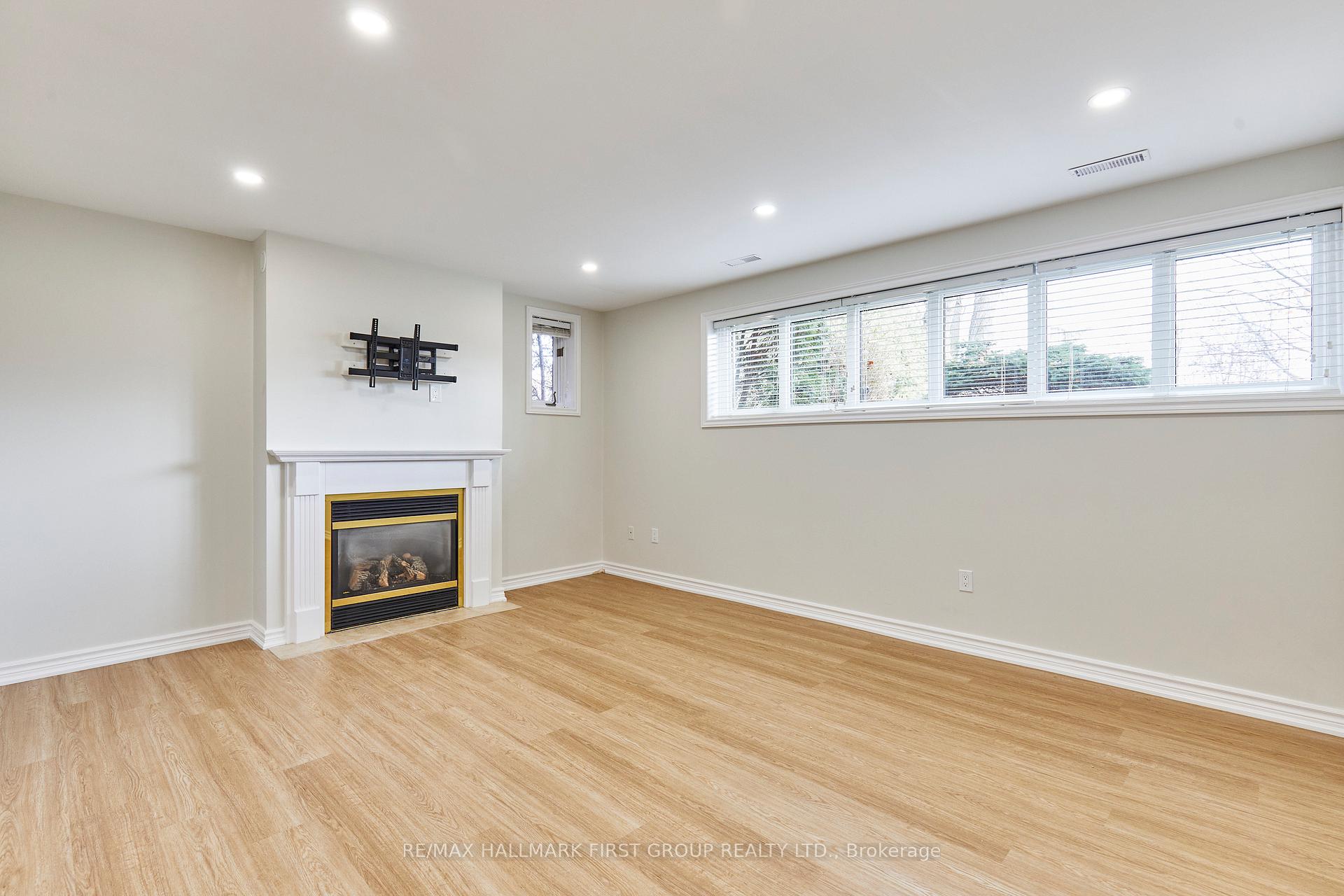 Photo 6 of Unit Lower Level, 262 Meadow Road, Whitby, Blue Grass Meadows — HOMEH