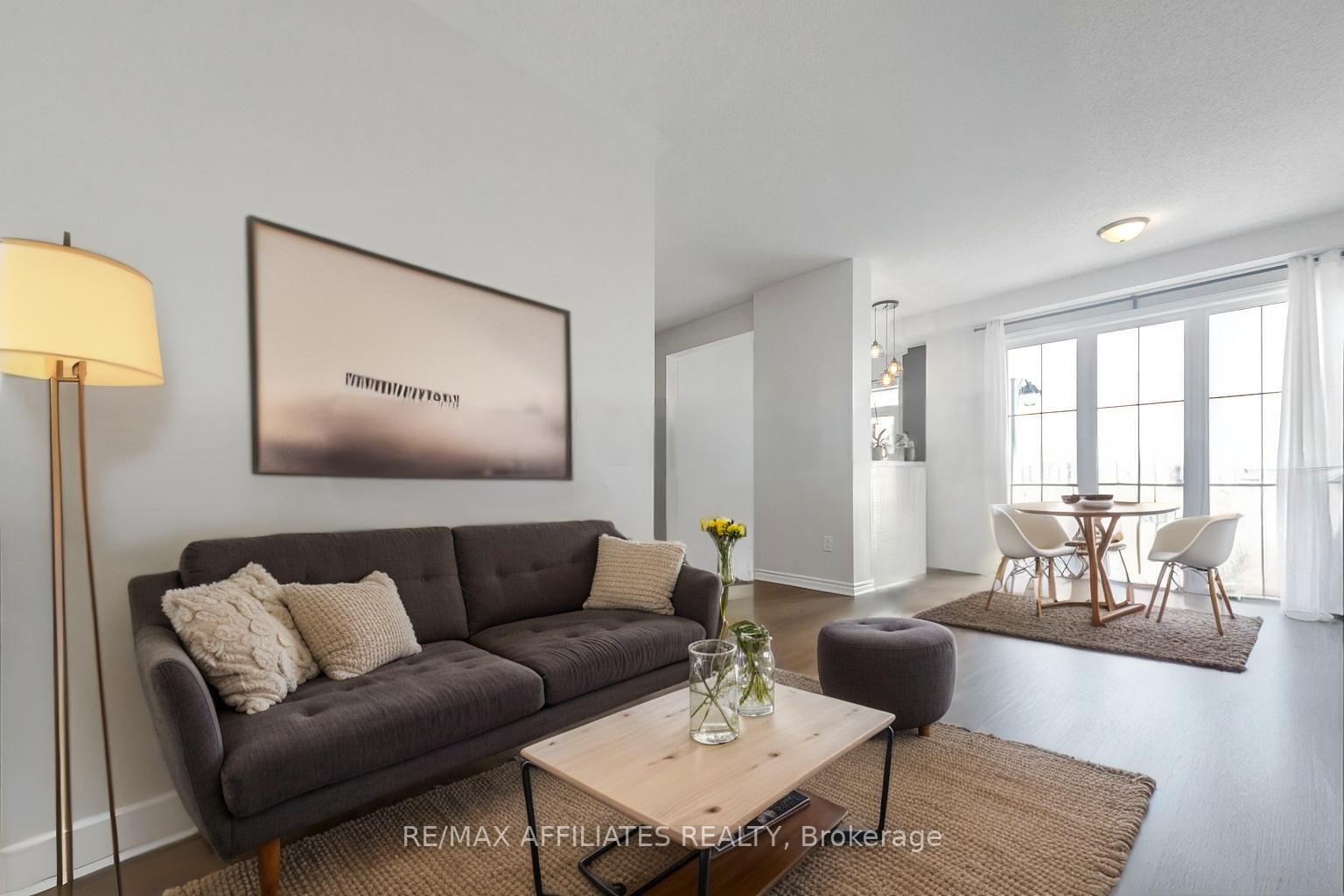 Photo 13 of 388 Aphelion Crescent, Ottawa, Barrhaven - Half Moon Bay — HOMEH