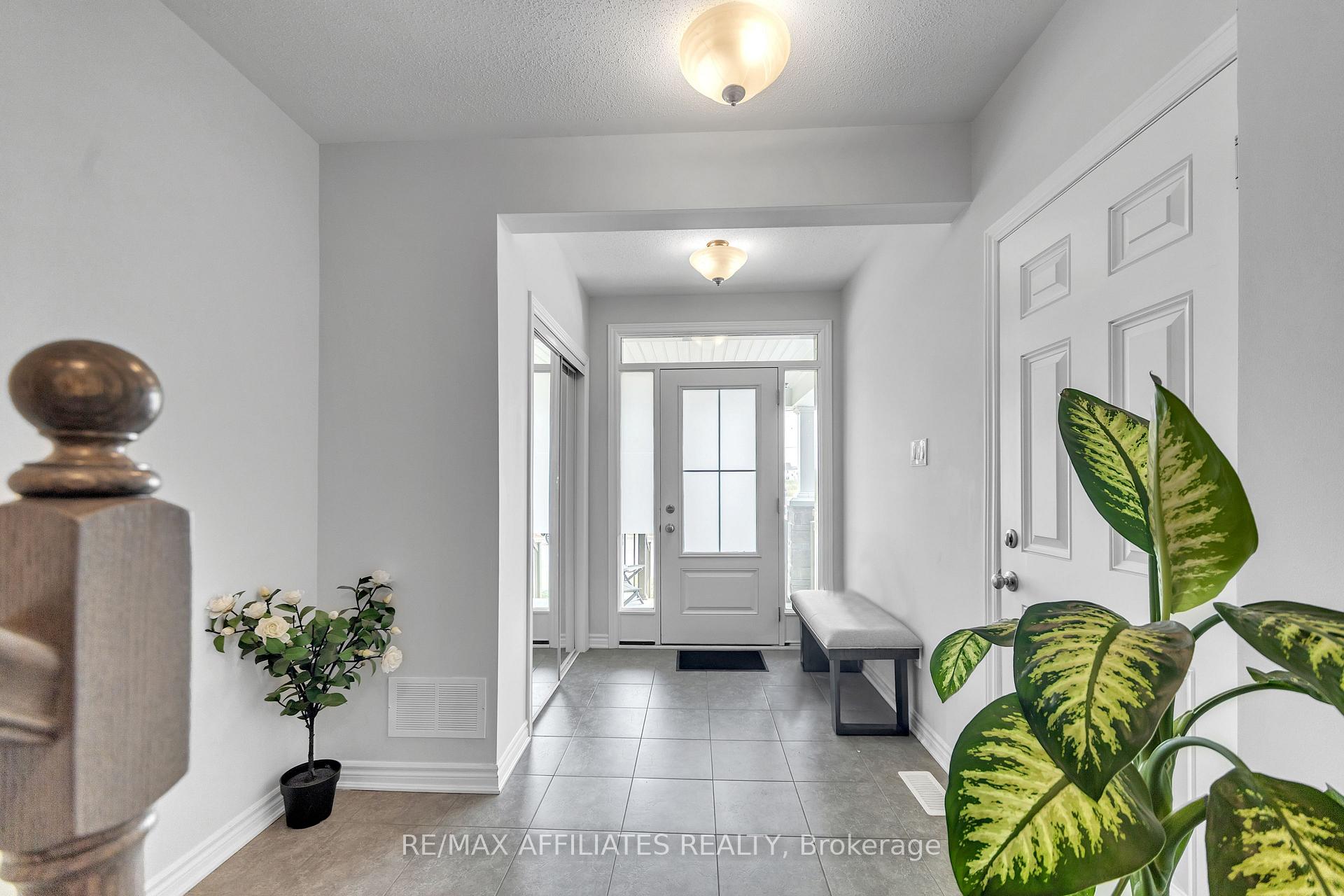 Photo 17 of 388 Aphelion Crescent, Ottawa, Barrhaven - Half Moon Bay — HOMEH