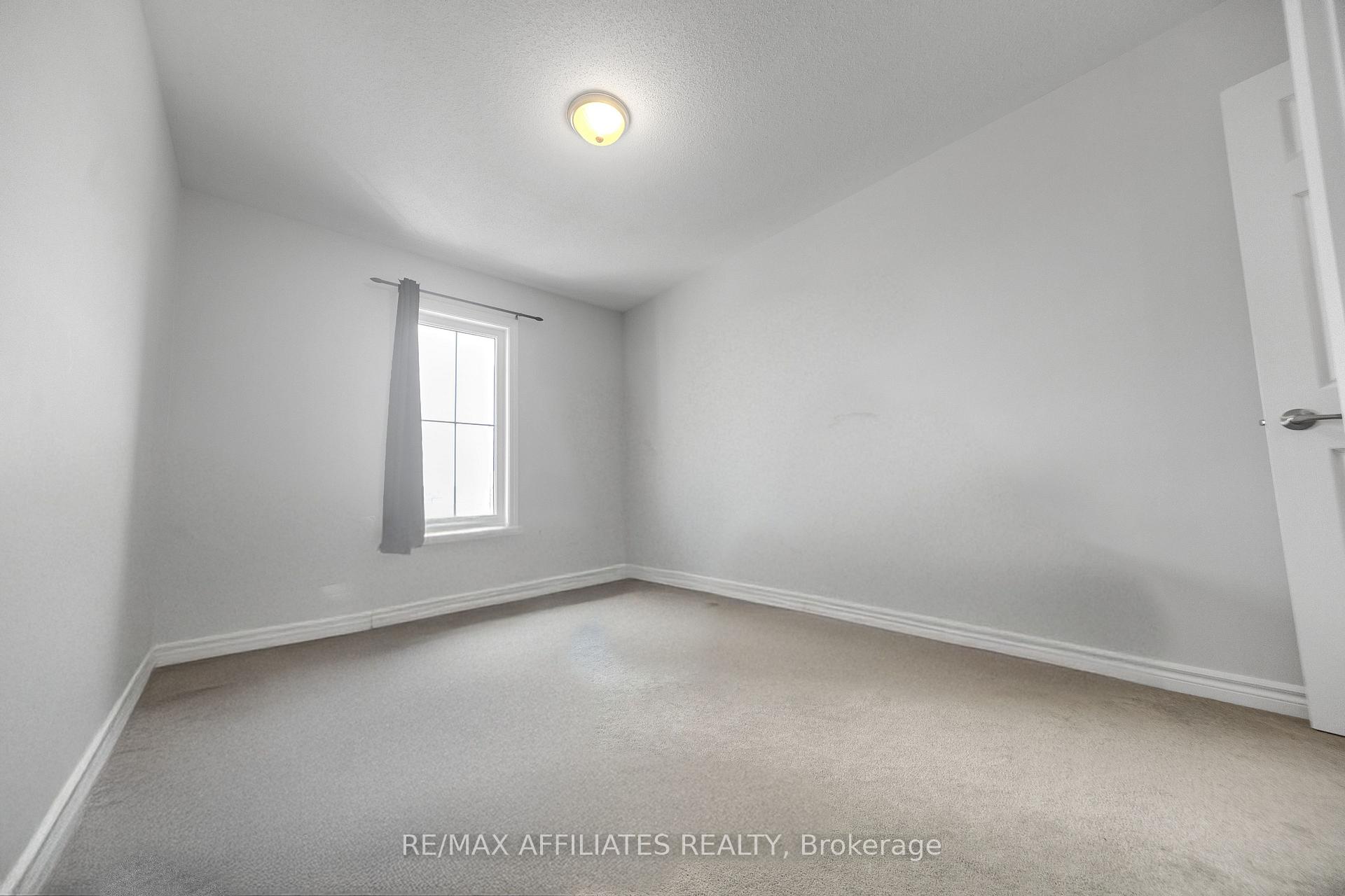 Photo 24 of 388 Aphelion Crescent, Ottawa, Barrhaven - Half Moon Bay — HOMEH