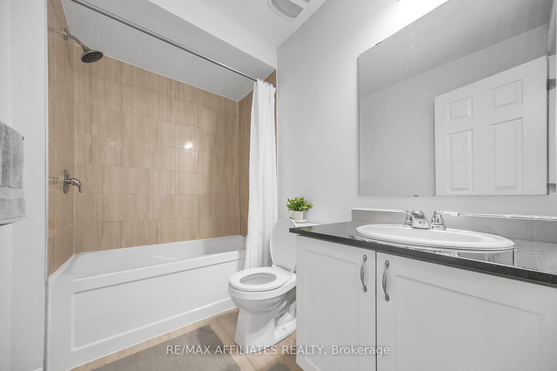 Photo 22 of 388 Aphelion Crescent, Ottawa, Barrhaven - Half Moon Bay — HOMEH