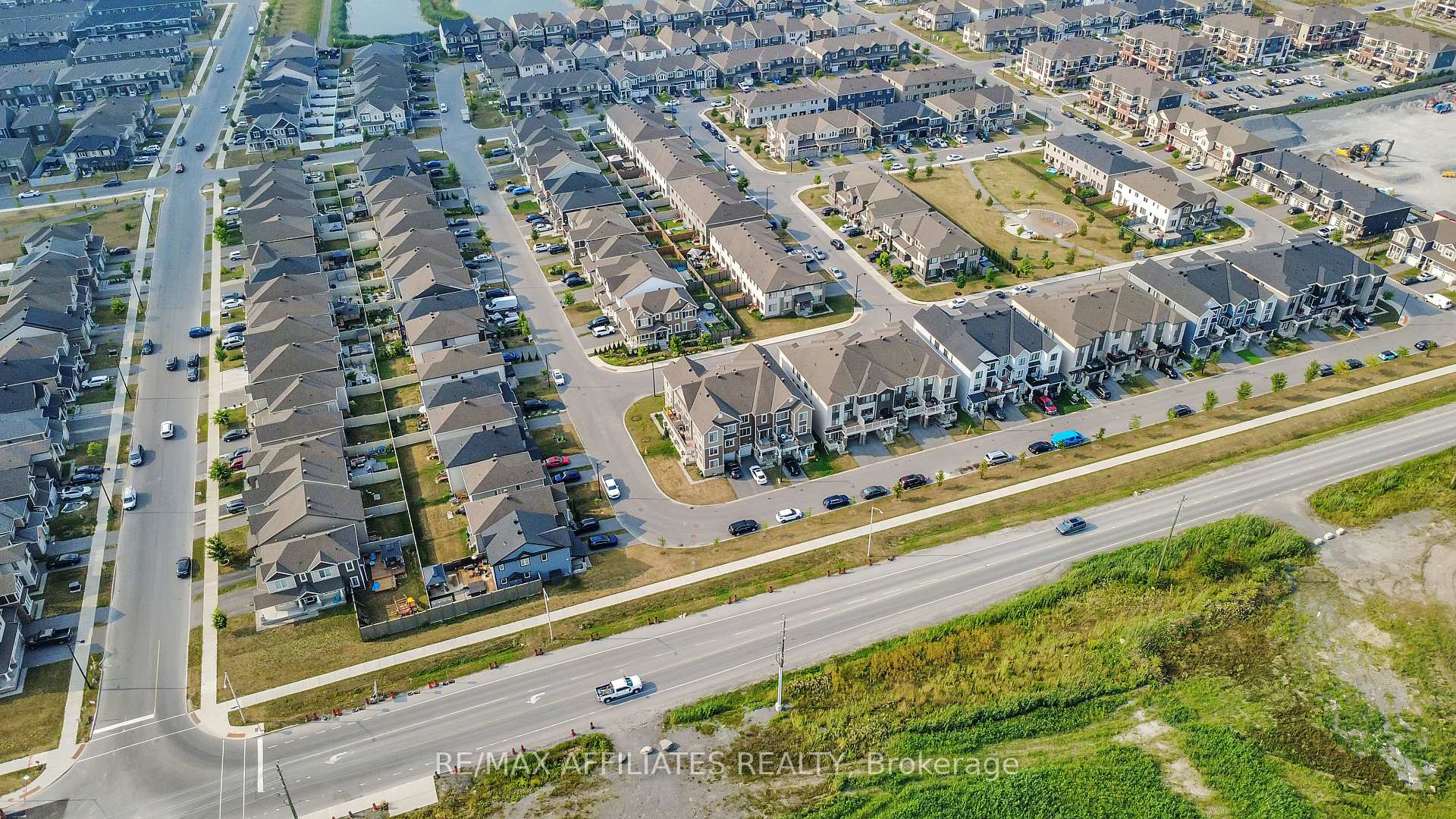 Photo 39 of 388 Aphelion Crescent, Ottawa, Barrhaven - Half Moon Bay — HOMEH