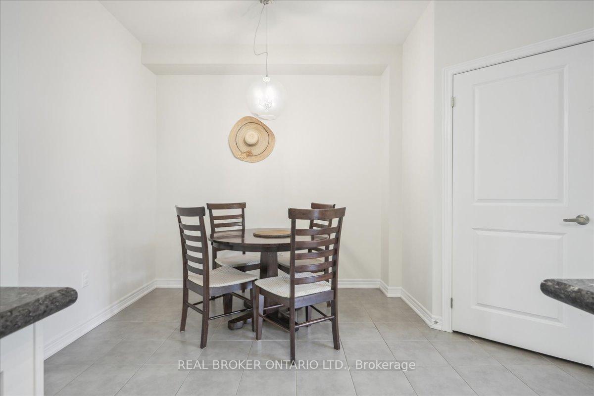 Photo 6 of 267 Barons Street, Vaughan, Kleinburg — HOMEH