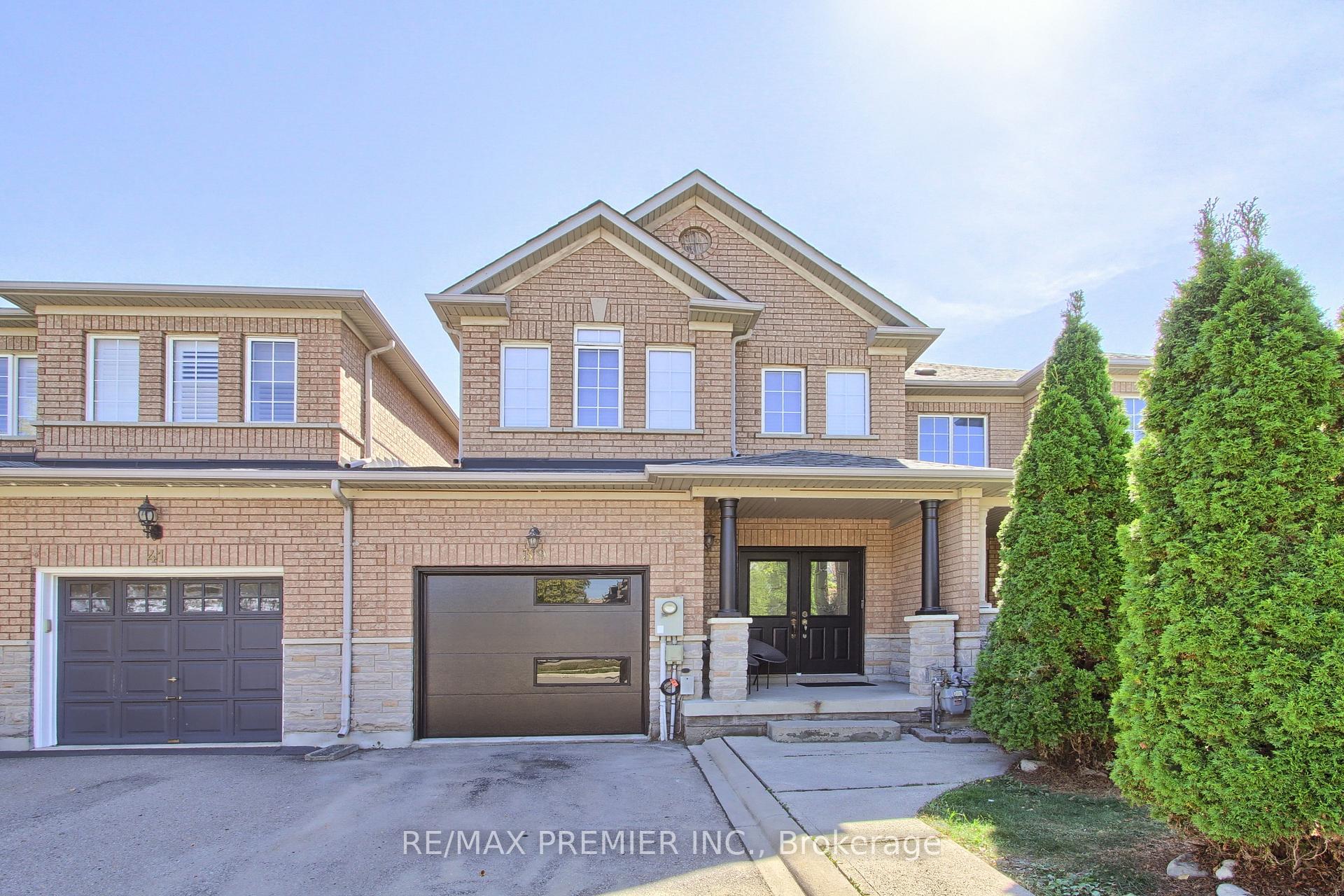 Photo 1 of 39 Ronan Crescent, Vaughan, Sonoma Heights — HOMEH