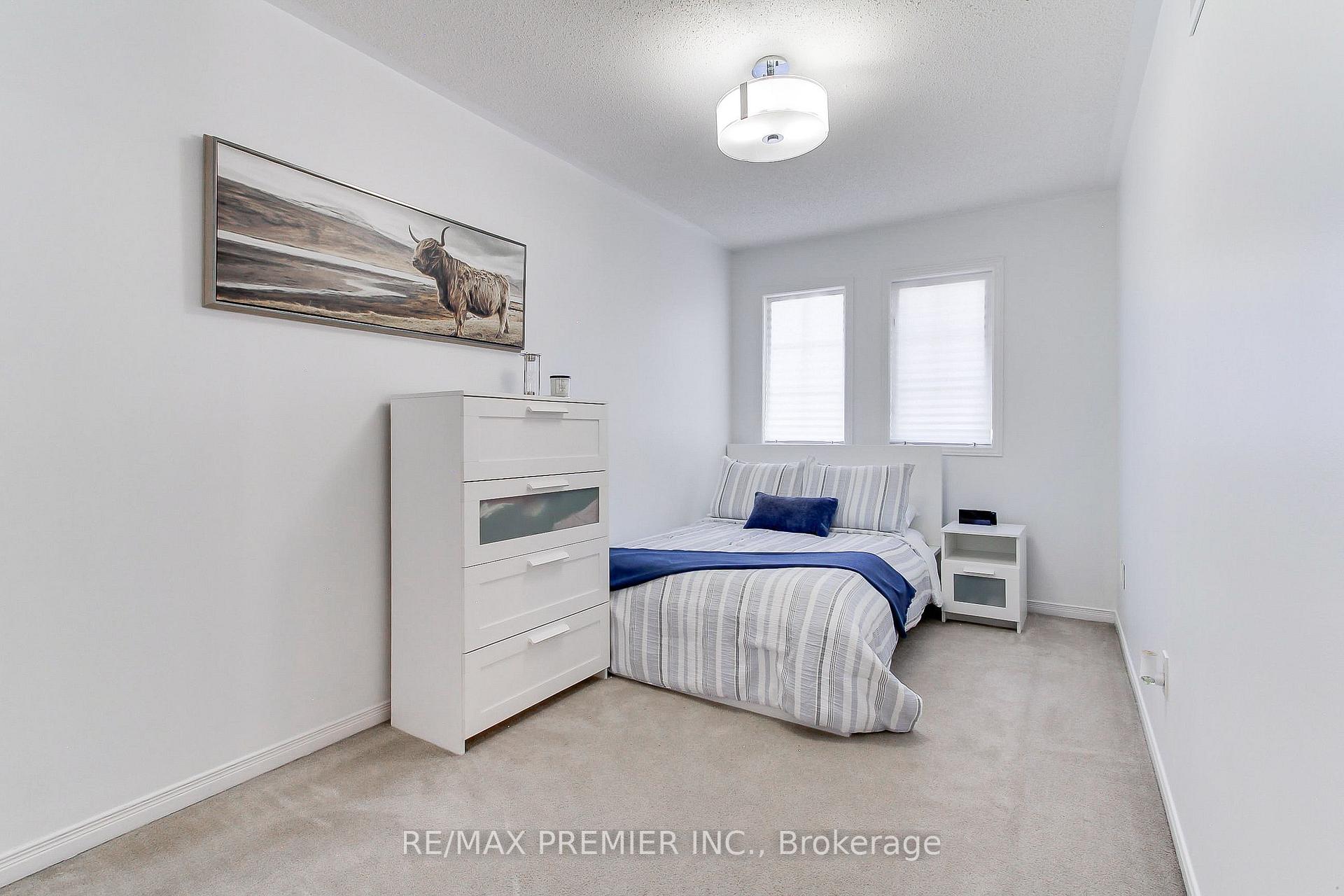 Photo 14 of 39 Ronan Crescent, Vaughan, Sonoma Heights — HOMEH