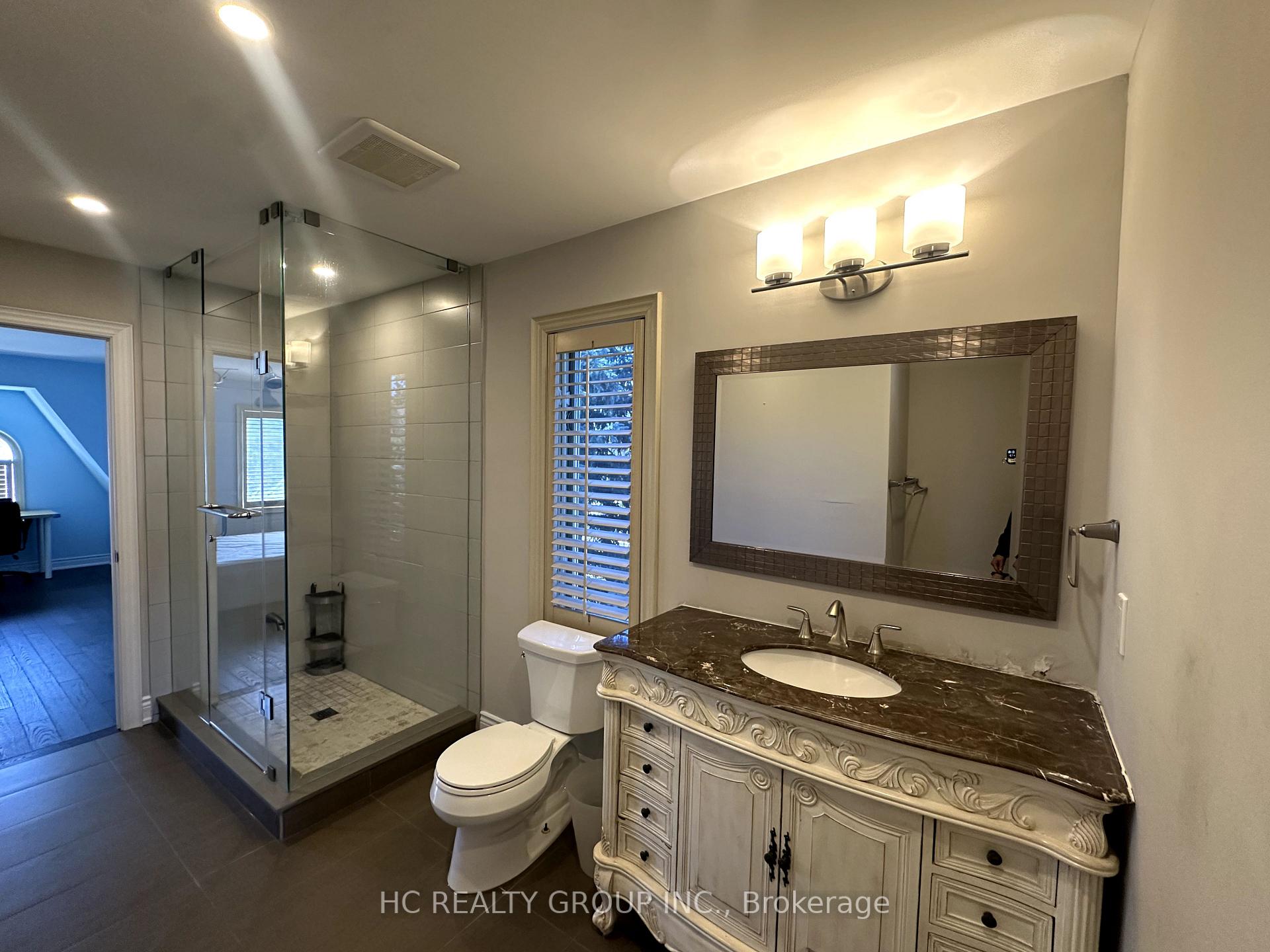 Photo 18 of 2 Sanibel Crescent, Vaughan, Uplands — HOMEH