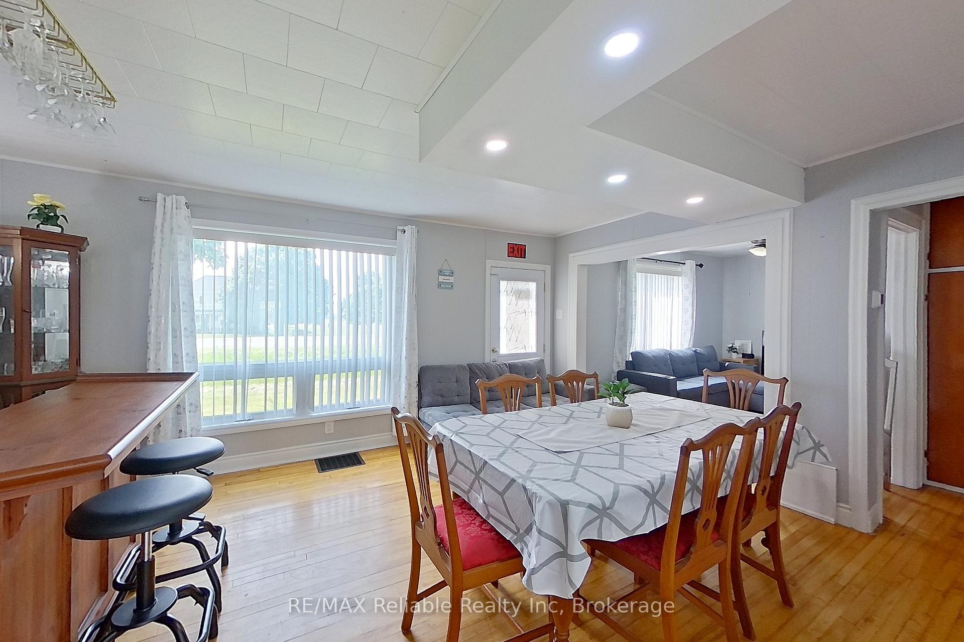 Photo 4 of 73730 Bluewater Highway, Bluewater, Stanley — HOMEH