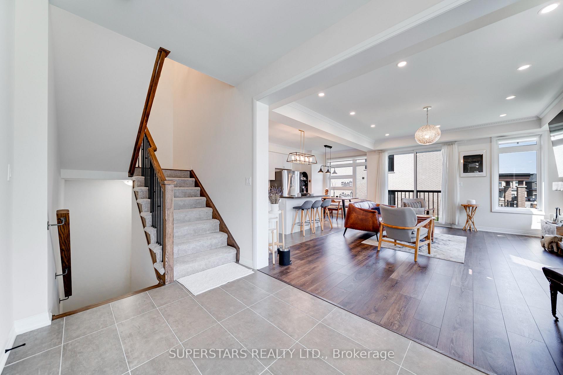 Photo 11 of 114 Armilia Place, Whitby, Rural Whitby — HOMEH
