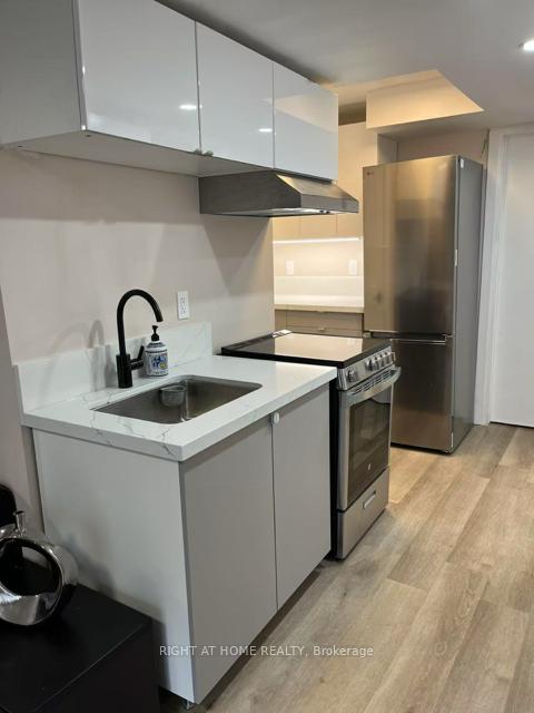 Photo 6 of Unit W/O, 151 Yellowood Circle, Vaughan, Patterson — HOMEH