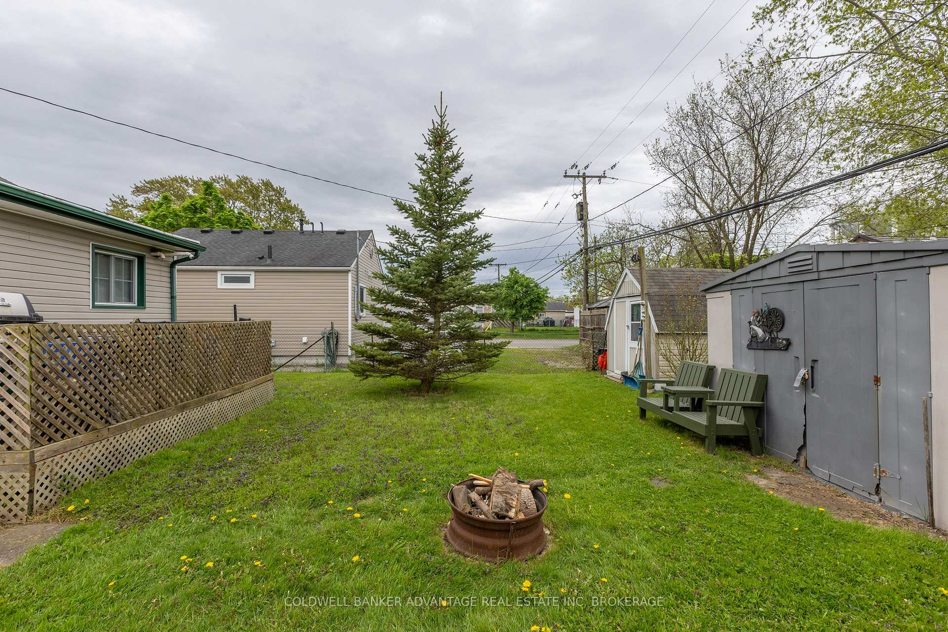 Photo 11 of 110 Roosevelt Avenue, Welland, Lincoln/Crowland — HOMEH