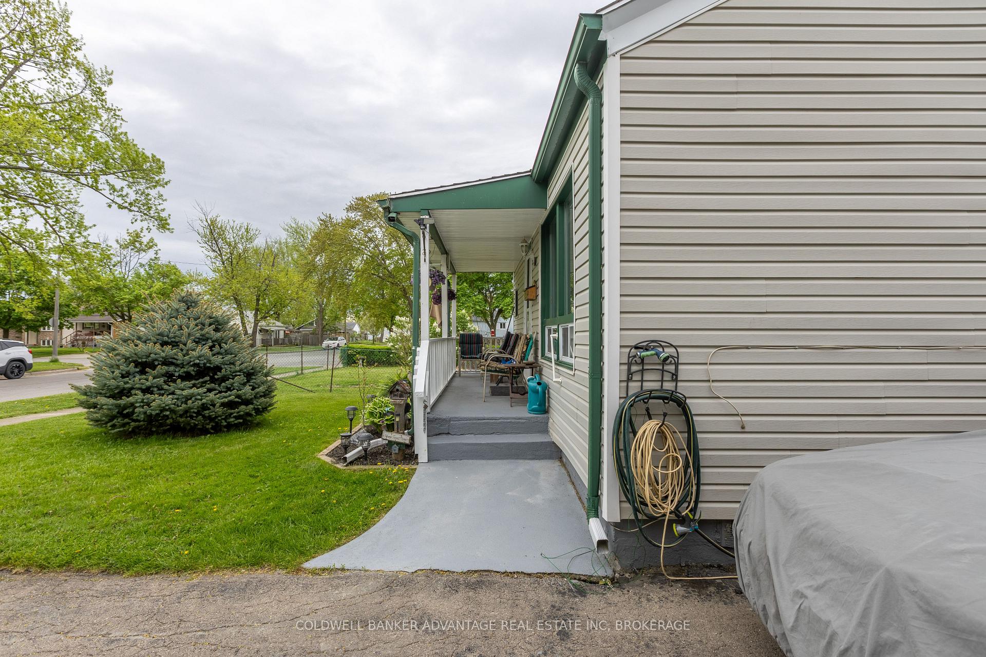 Photo 14 of 110 Roosevelt Avenue, Welland, Lincoln/Crowland — HOMEH