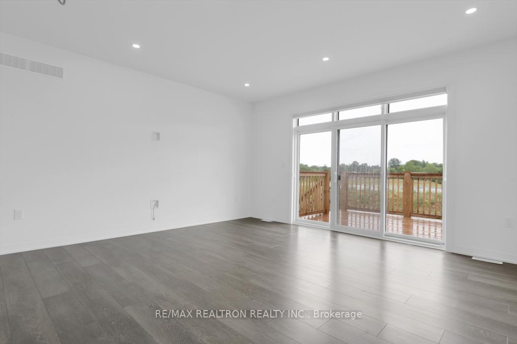Photo 20 of 20 Summit Crescent, Belleville, Belleville Ward — HOMEH