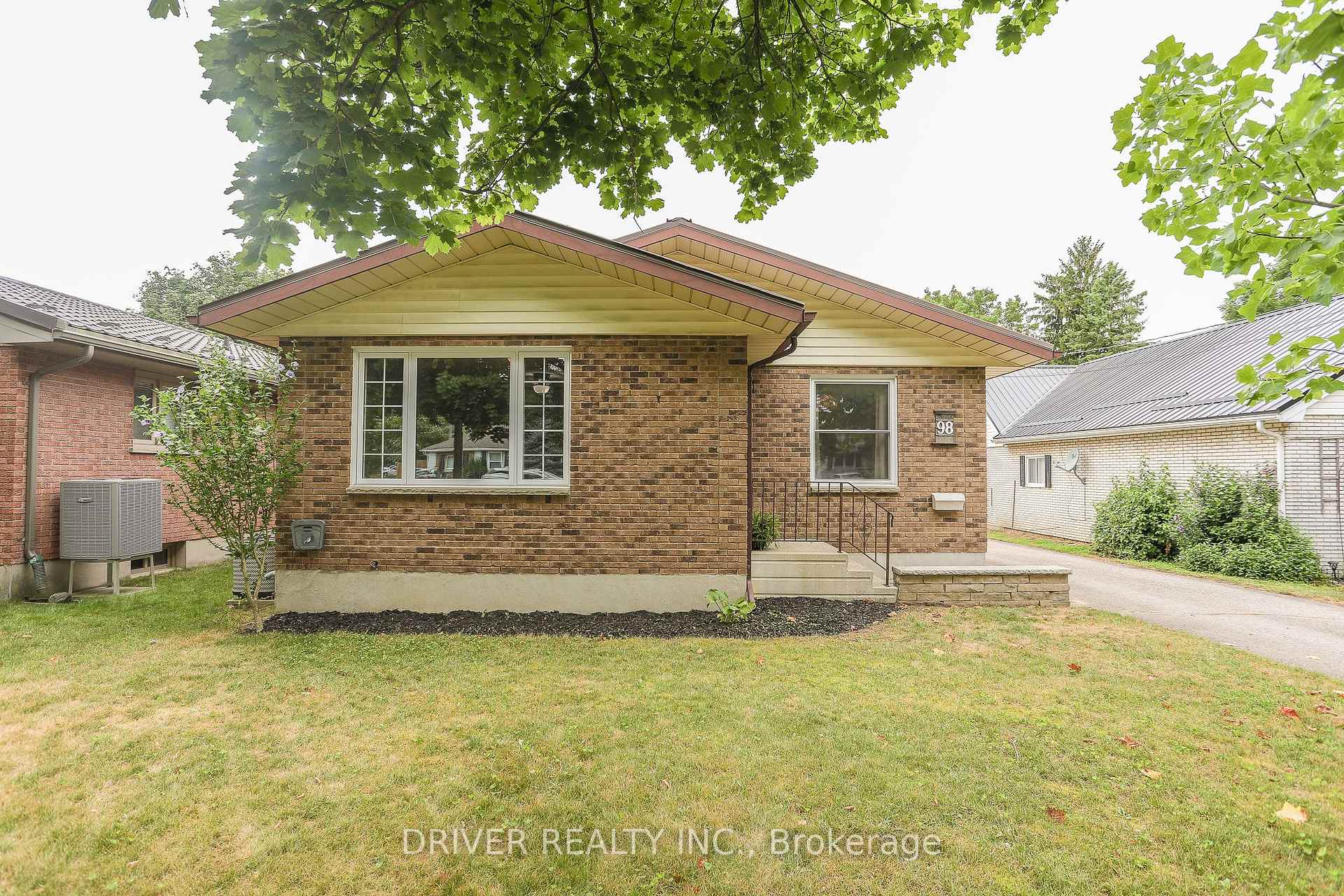 Photo 4 of 98 Caverly Road, Aylmer — HOMEH