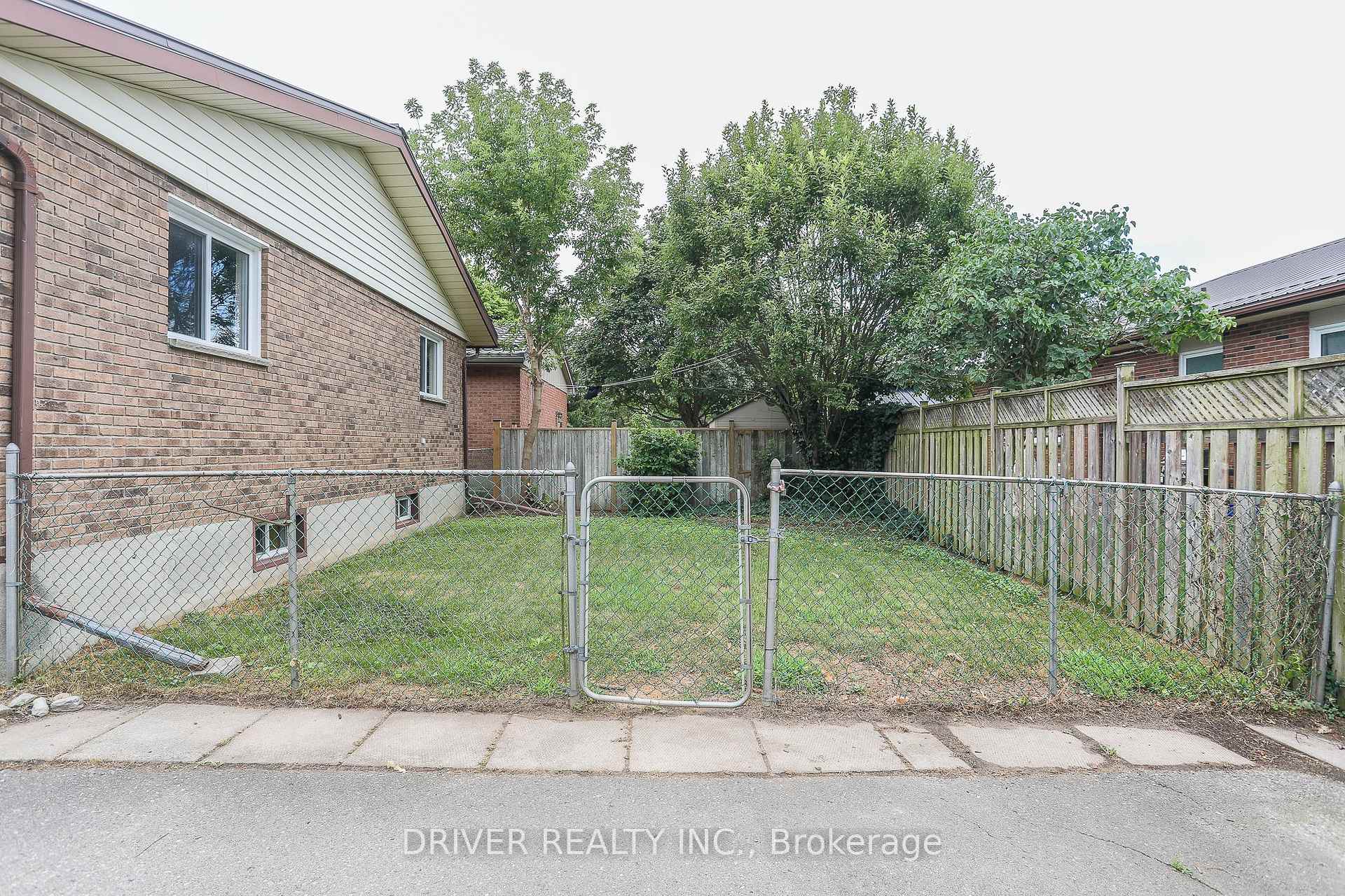 Photo 31 of 98 Caverly Road, Aylmer — HOMEH