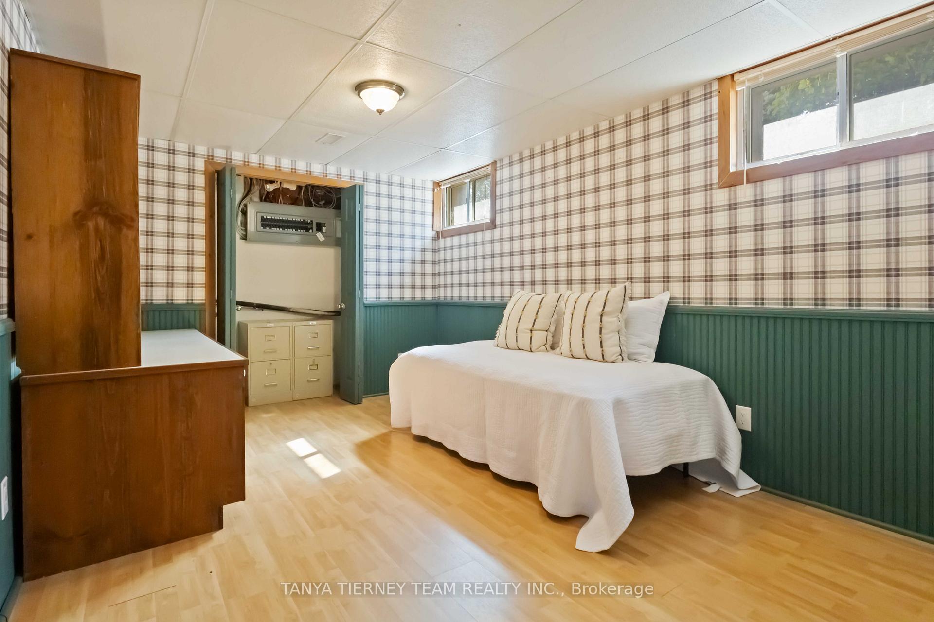 Photo 33 of 57 Ward Street, Whitby, Rural Whitby — HOMEH