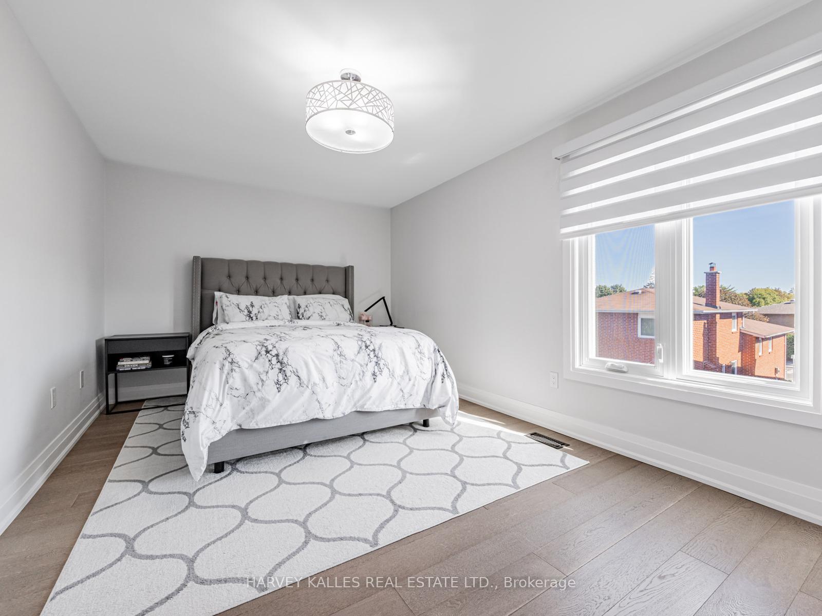 Photo 18 of 106 Bay Hill Drive, Vaughan, Glen Shields — HOMEH