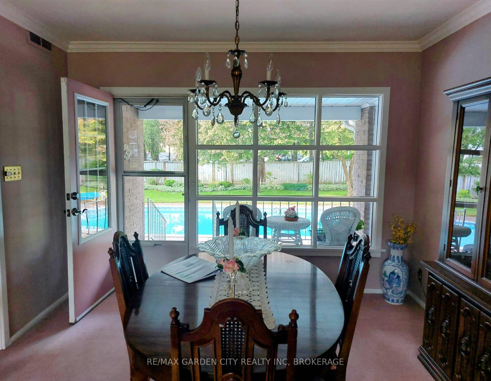 Photo 8 of 5 Parkview Crescent, Welland, Prince Charles — HOMEH