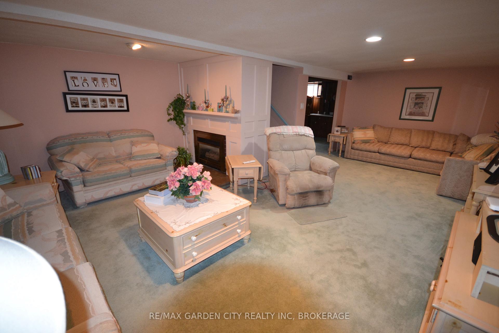 Photo 13 of 5 Parkview Crescent, Welland, Prince Charles — HOMEH