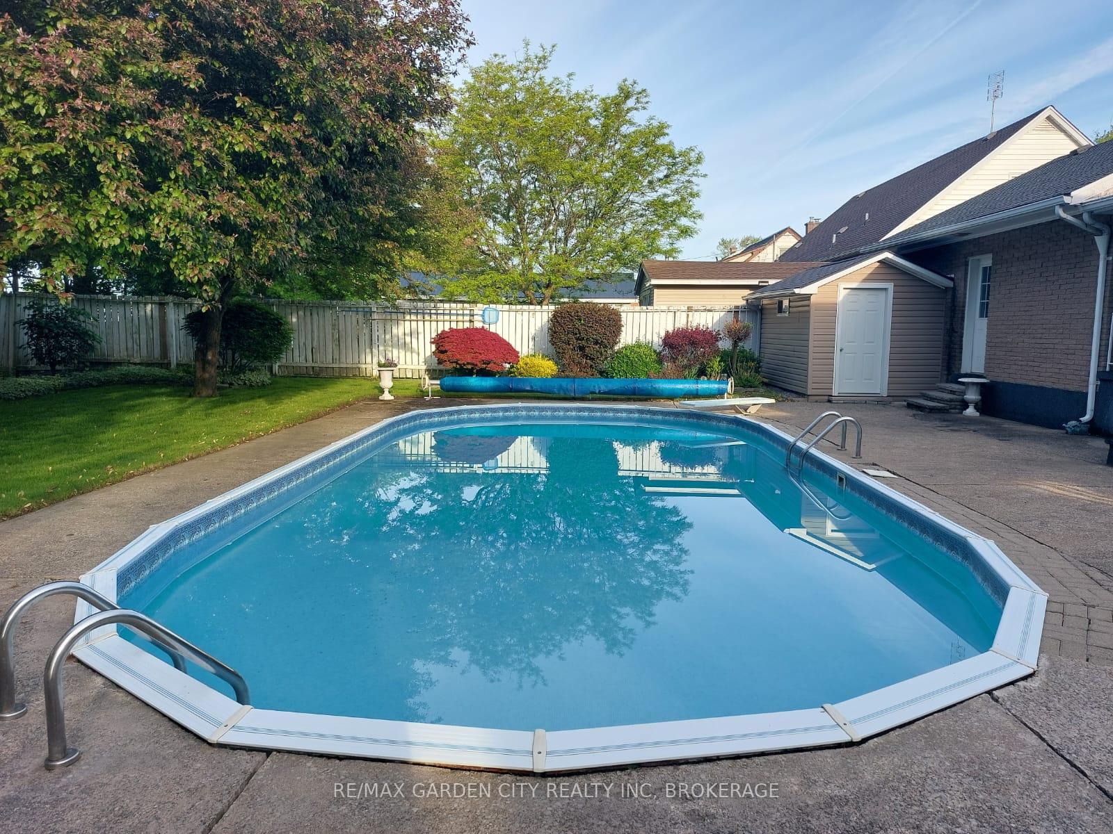 Photo 21 of 5 Parkview Crescent, Welland, Prince Charles — HOMEH