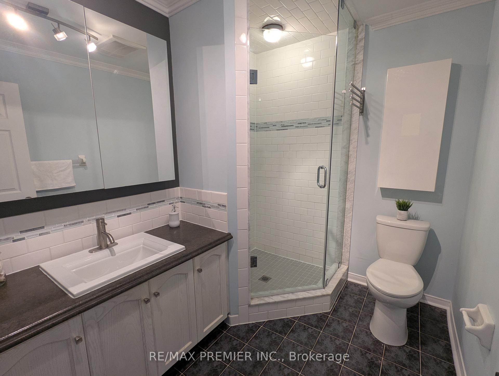 Photo 21 of 226 Kelso Crescent, Vaughan, Maple — HOMEH