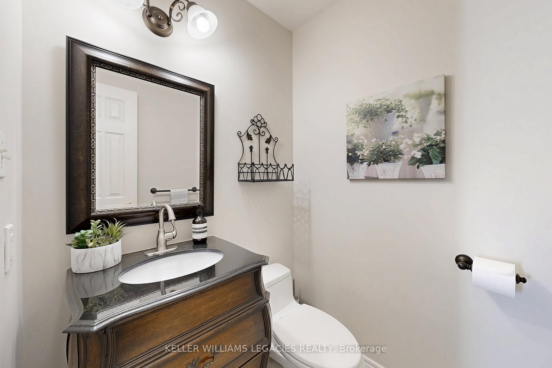 Photo 10 of 304 Maria Antonia Road, Vaughan, Vellore Village — HOMEH