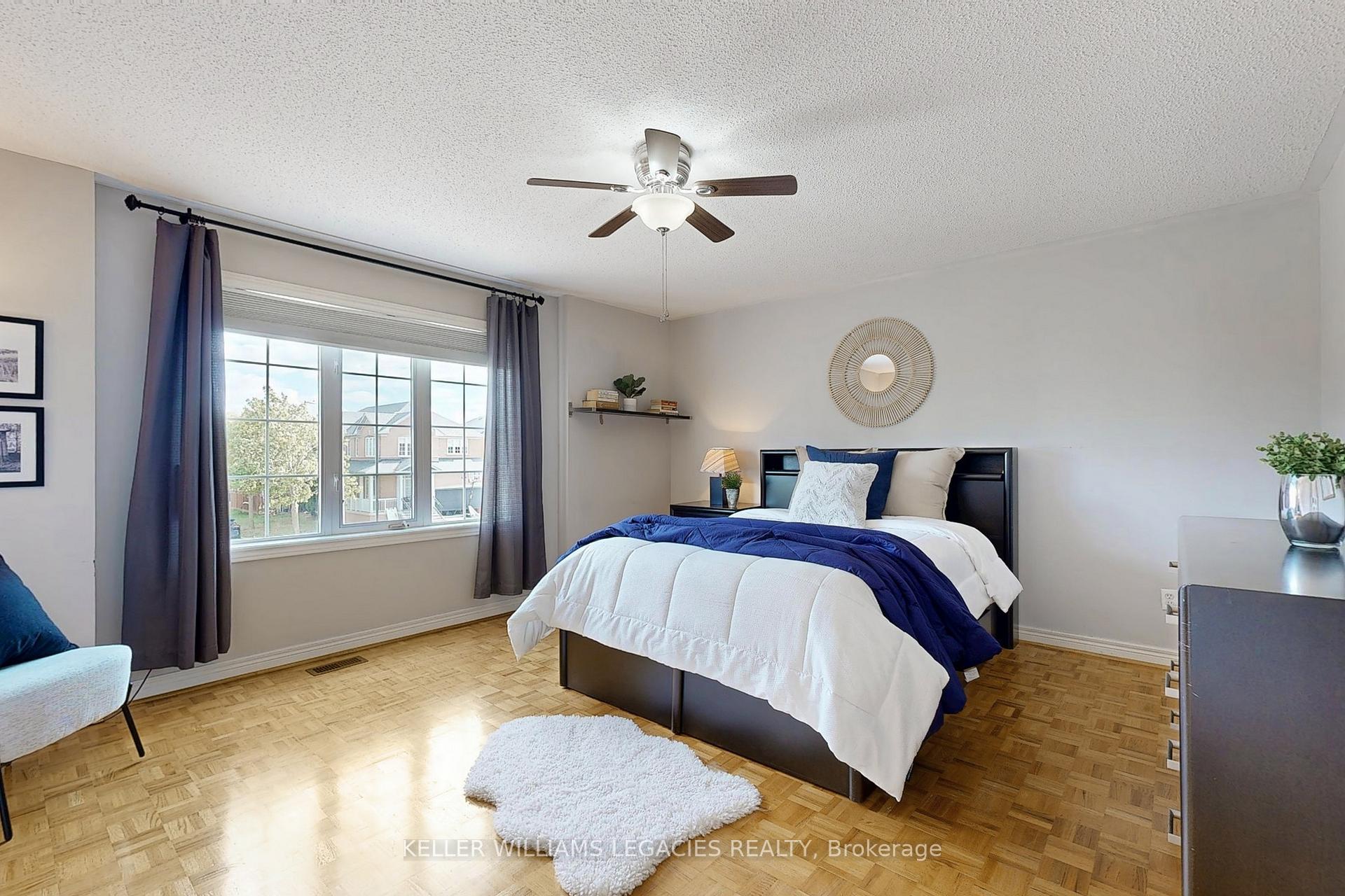Photo 19 of 304 Maria Antonia Road, Vaughan, Vellore Village — HOMEH