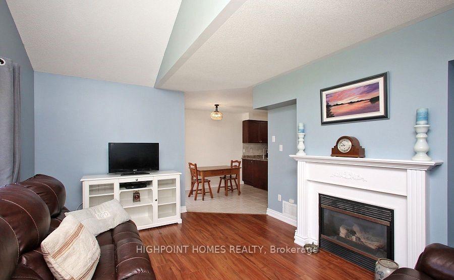 Photo 7 of 50 Beachgrove Crescent, Whitby, Taunton North — HOMEH
