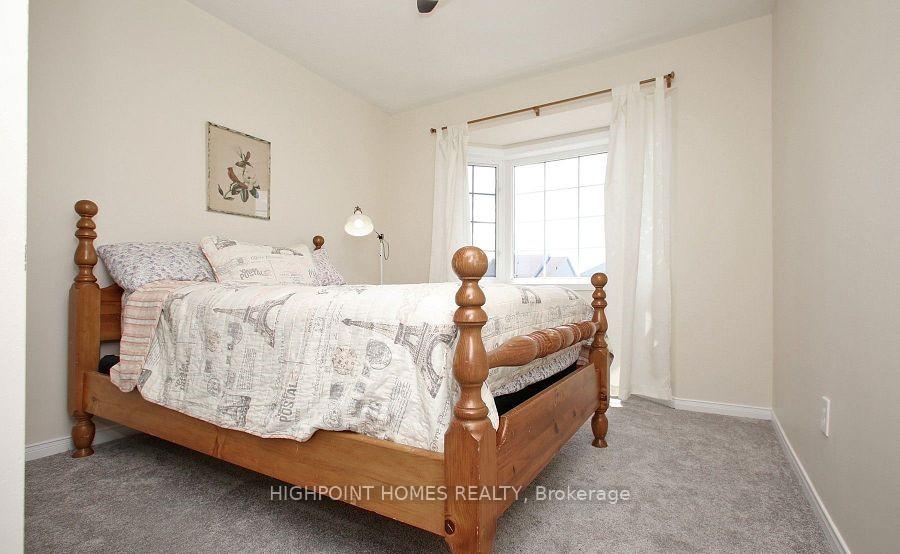 Photo 19 of 50 Beachgrove Crescent, Whitby, Taunton North — HOMEH