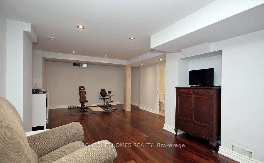 Photo 21 of 50 Beachgrove Crescent, Whitby, Taunton North — HOMEH