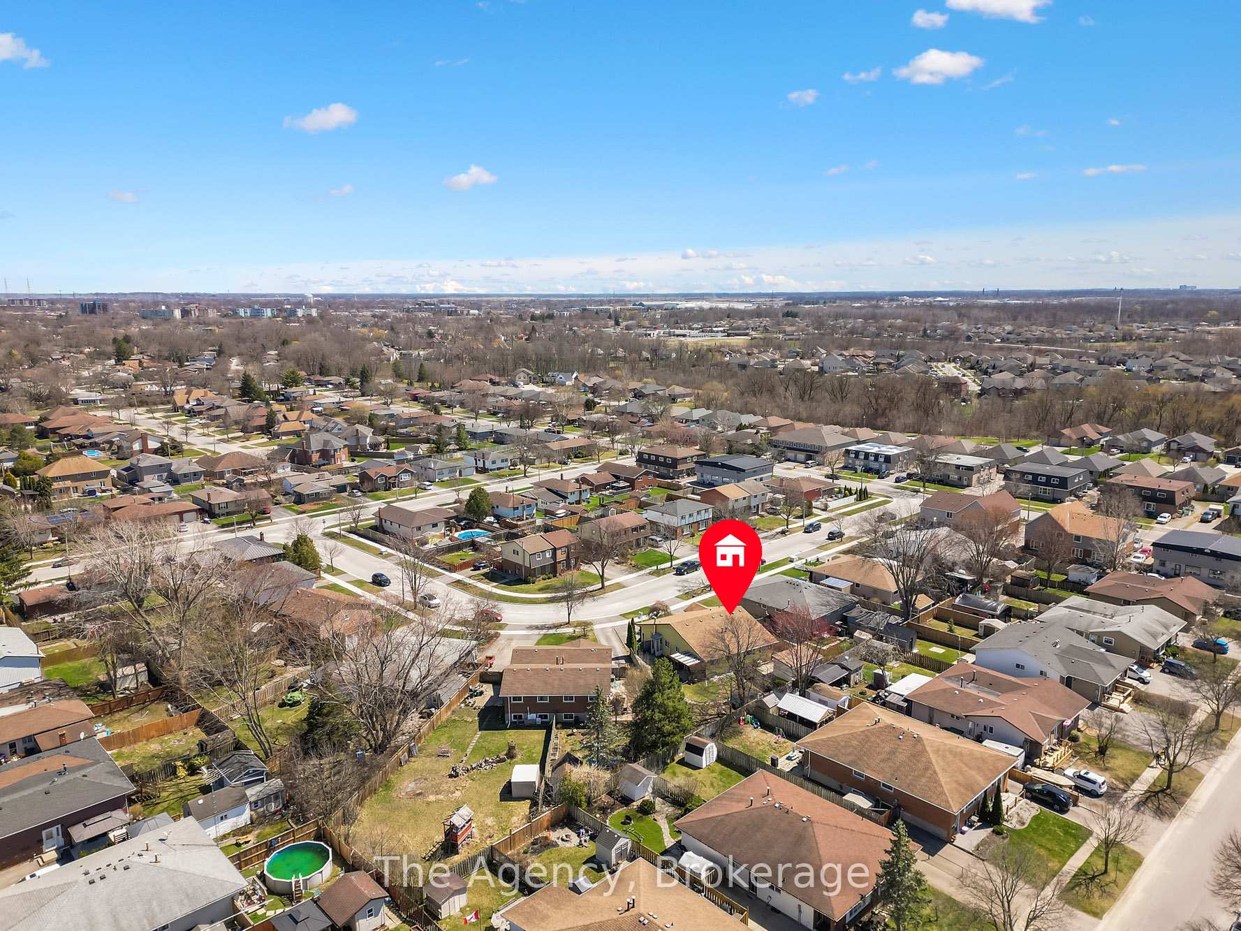 Photo 34 of 19 Fairlawn Crescent, Welland, Prince Charles — HOMEH