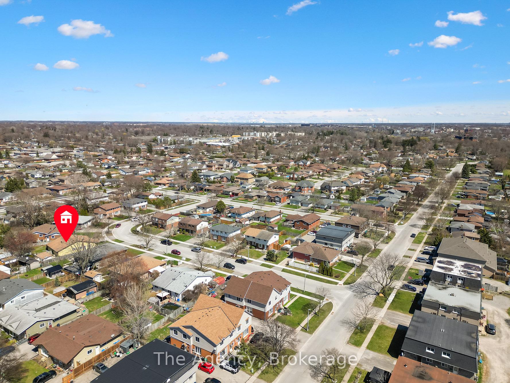 Photo 36 of 19 Fairlawn Crescent, Welland, Prince Charles — HOMEH