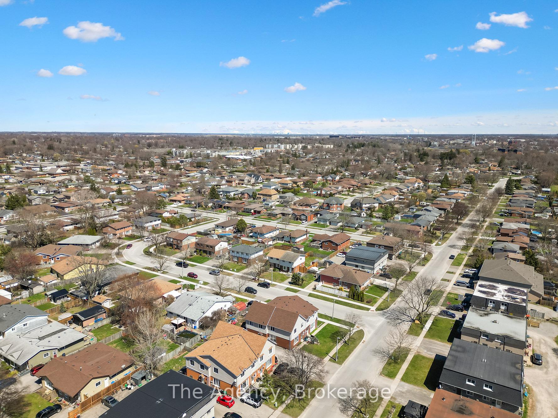 Photo 39 of 19 Fairlawn Crescent, Welland, Prince Charles — HOMEH