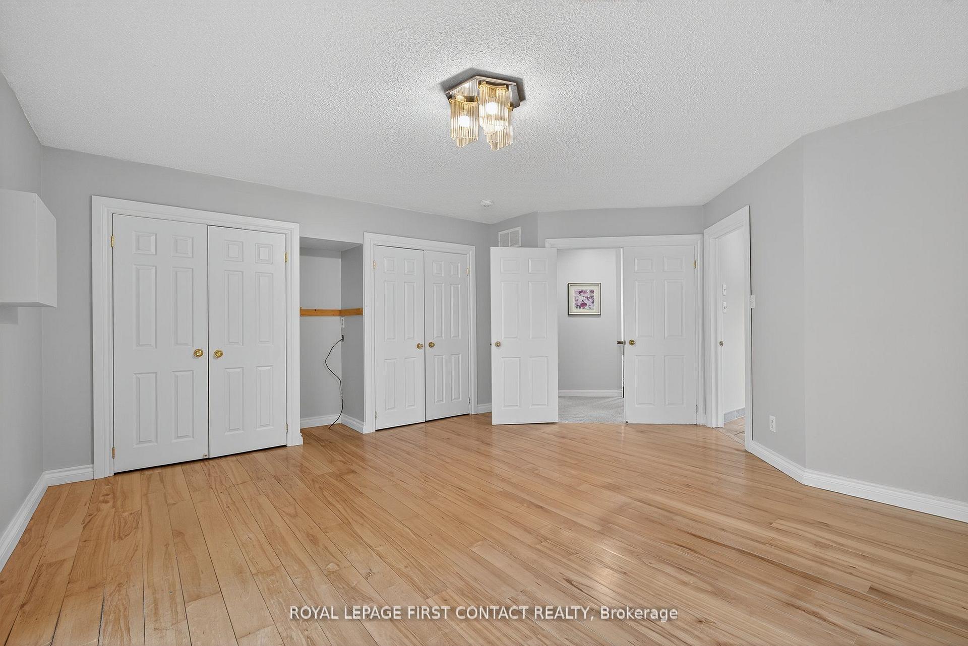 Photo 30 of 101 Browning Trail, Barrie, Letitia Heights — HOMEH