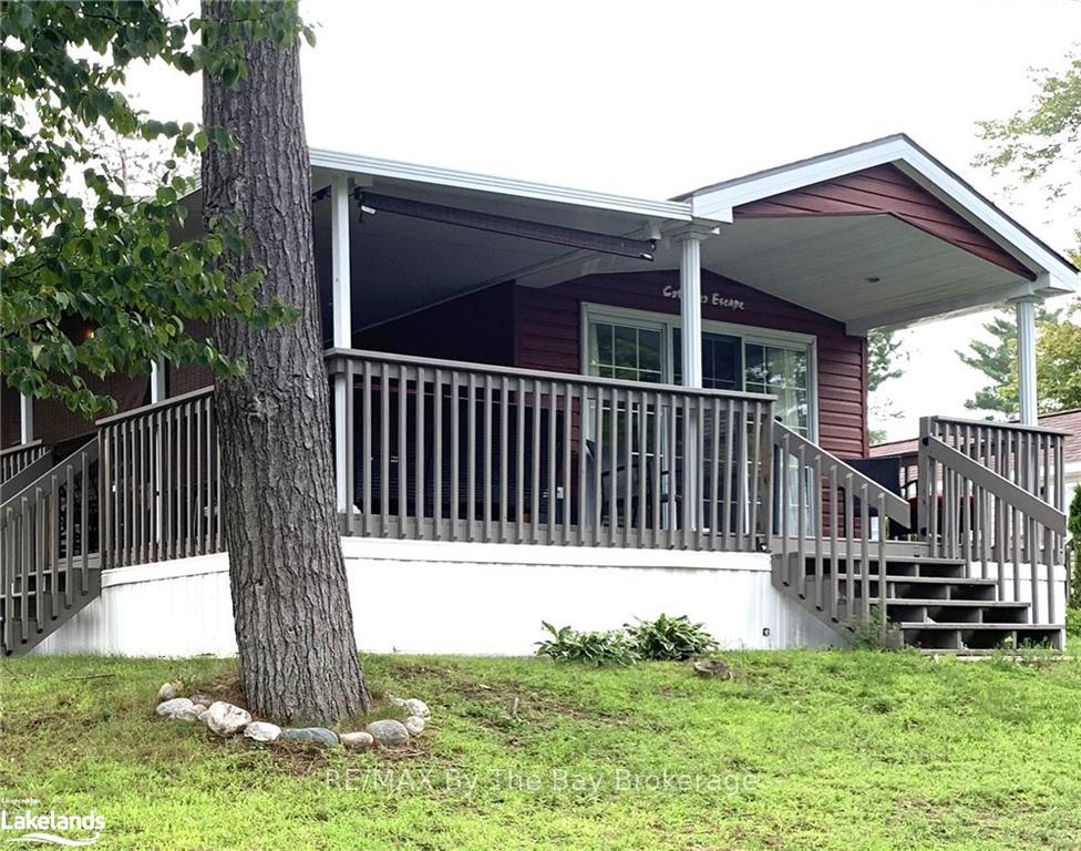 Front of 10 Chippewa Trail