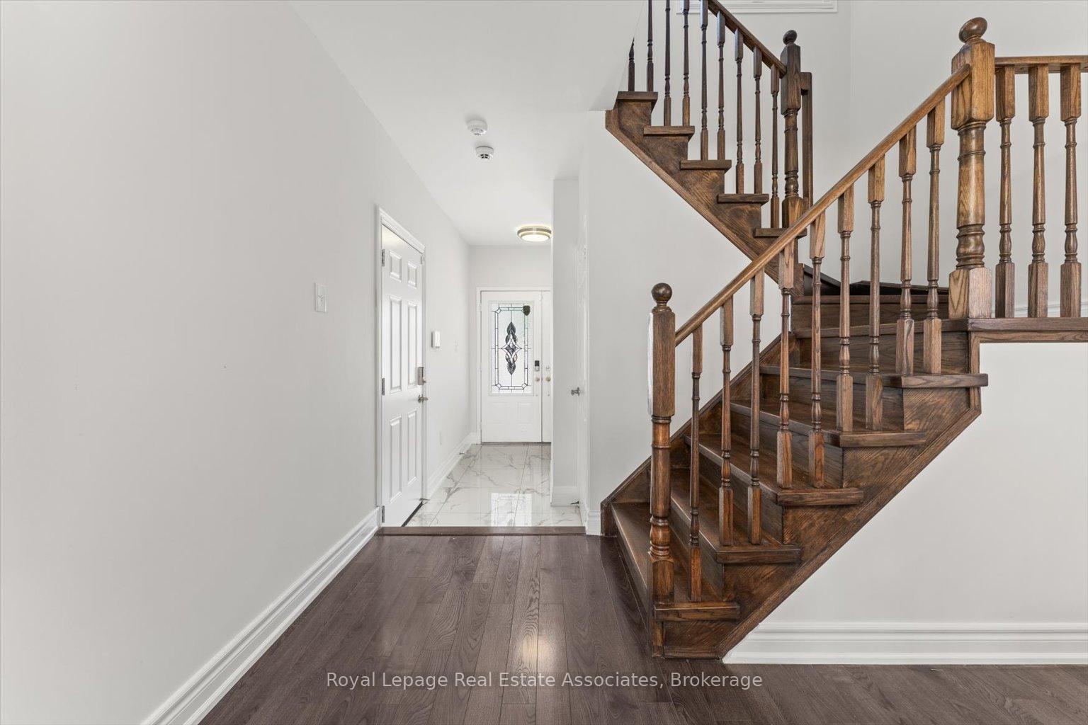 Photo 6 of 17 Holroyd Street, Ajax, Central East — HOMEH