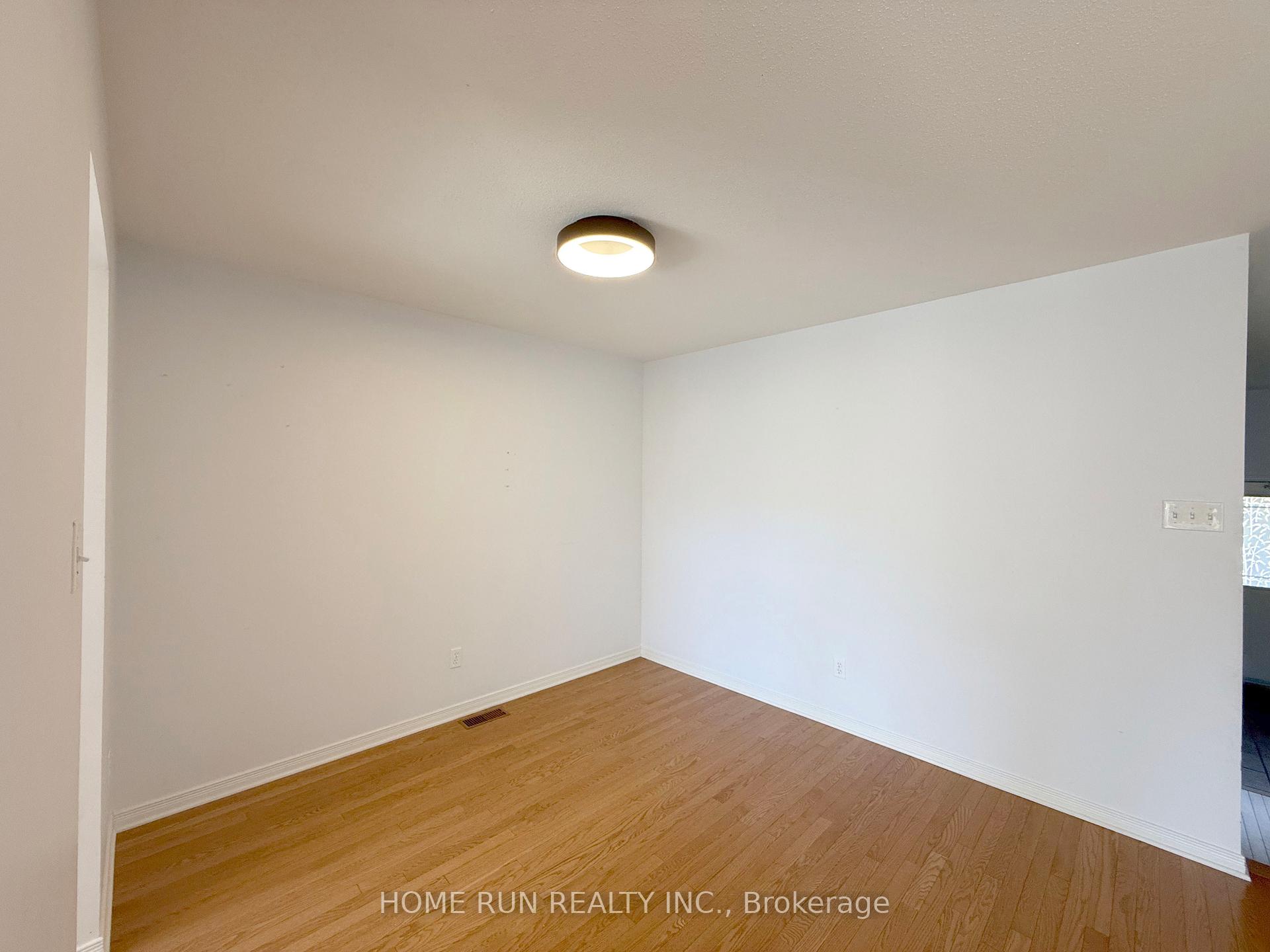 Photo 6 of 128 Sorento Street, Ottawa, Barrhaven - Strandherd — HOMEH