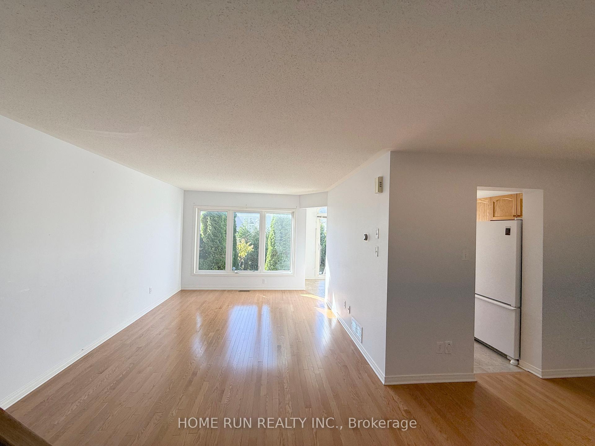 Photo 12 of 128 Sorento Street, Ottawa, Barrhaven - Strandherd — HOMEH