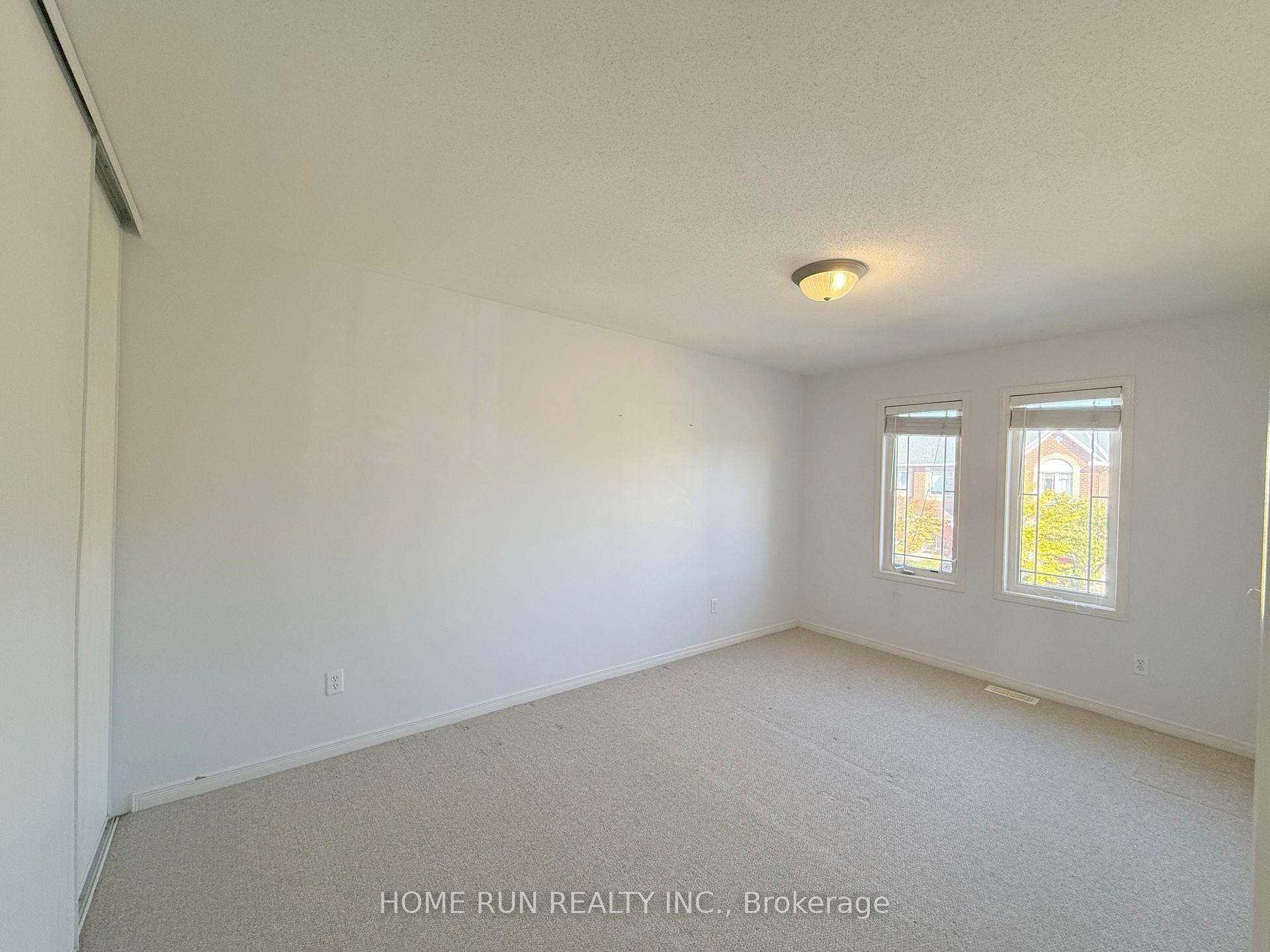Photo 13 of 128 Sorento Street, Ottawa, Barrhaven - Strandherd — HOMEH