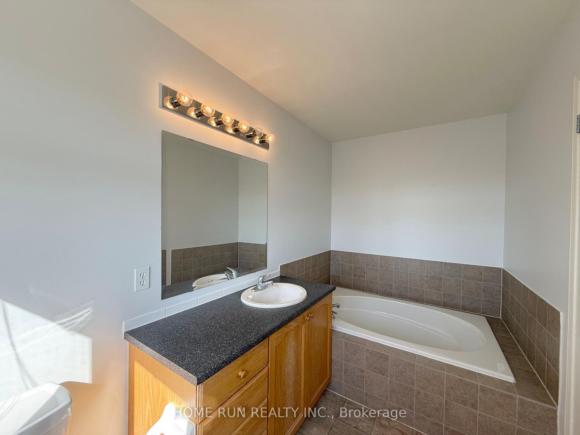 Photo 28 of 128 Sorento Street, Ottawa, Barrhaven - Strandherd — HOMEH