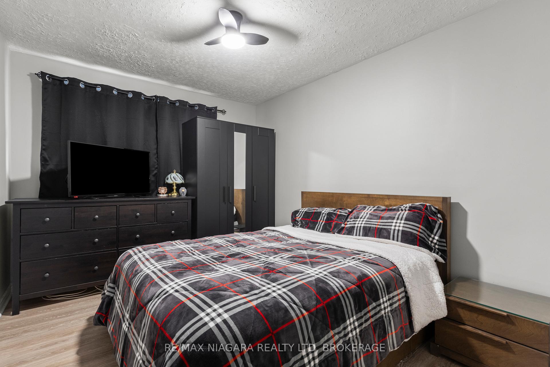 Photo 14 of 110 Afton Avenue, Welland, Lincoln/Crowland — HOMEH