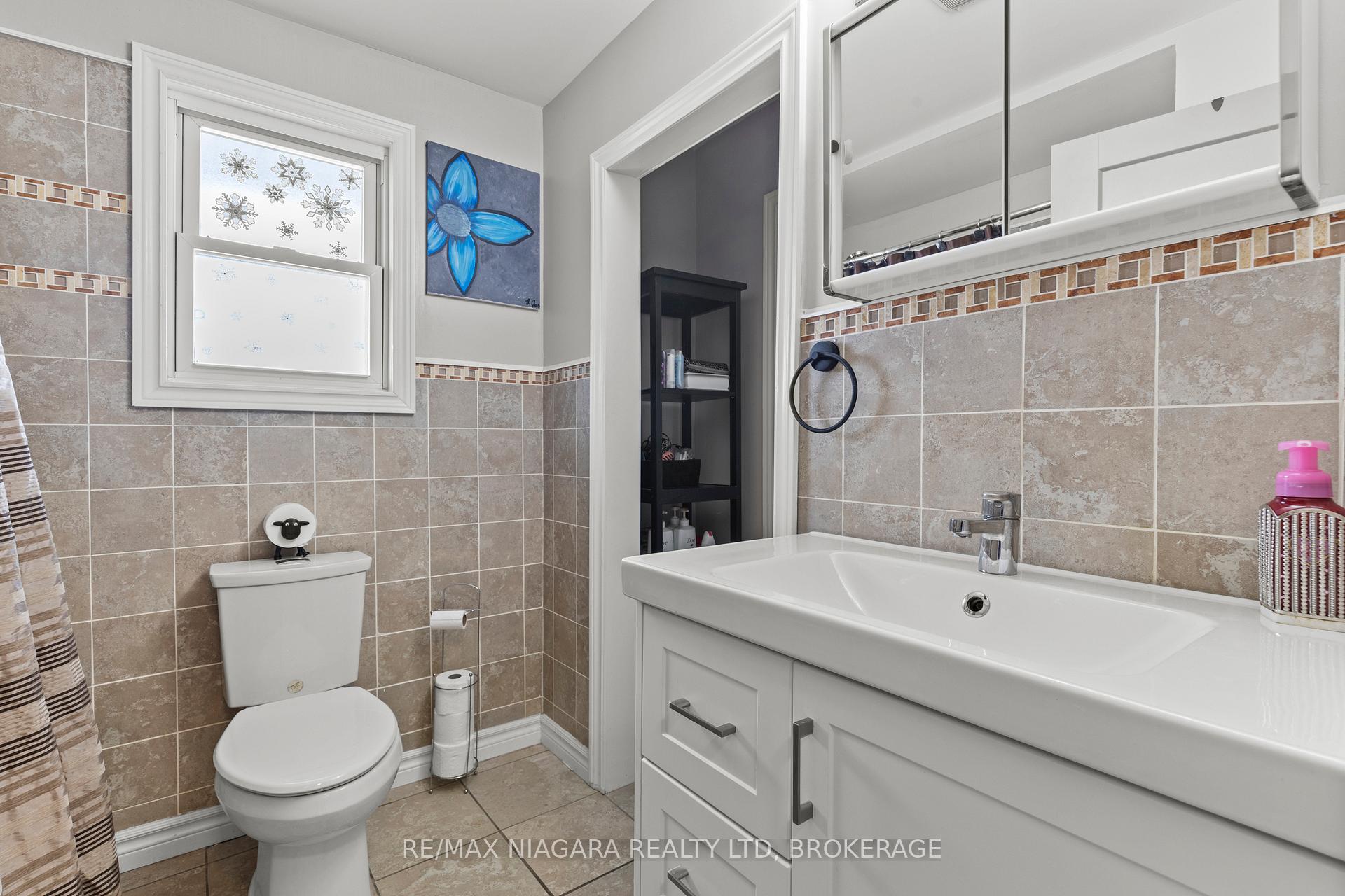 Photo 17 of 110 Afton Avenue, Welland, Lincoln/Crowland — HOMEH