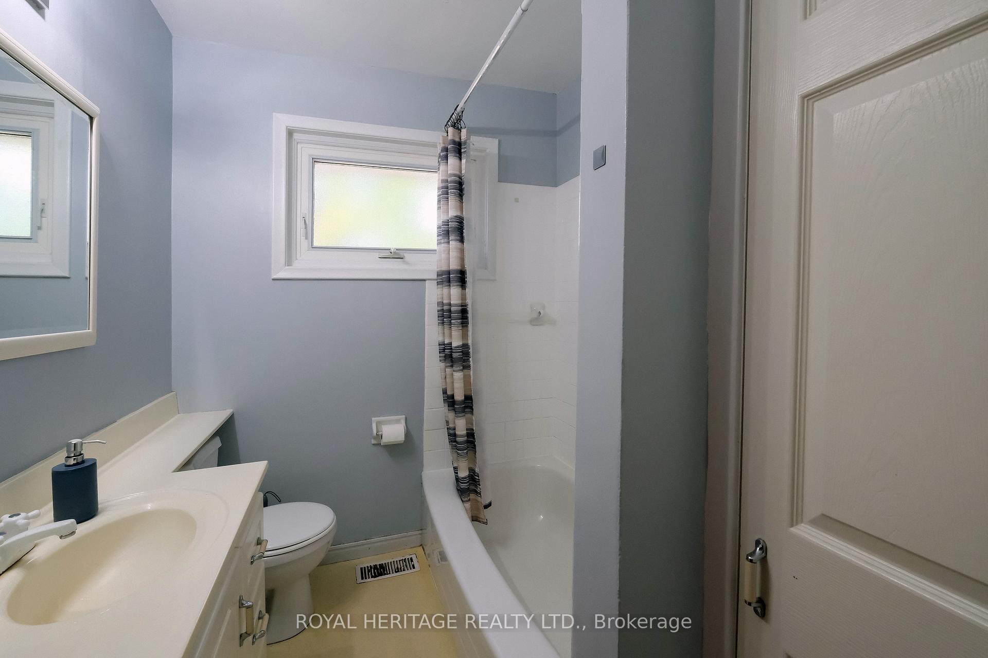 Photo 35 of 40 Rosewood Avenue, Belleville, Belleville Ward — HOMEH
