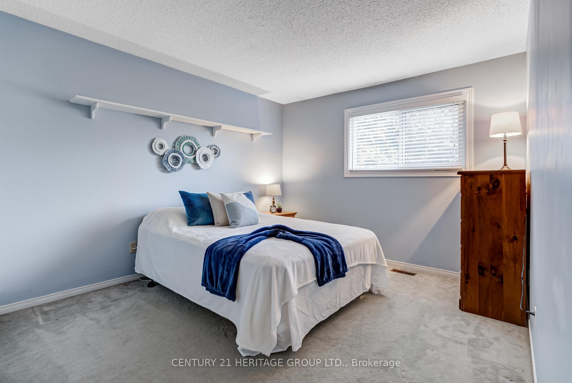 Photo 21 of 11 Closs Square, Aurora, Aurora Village — HOMEH